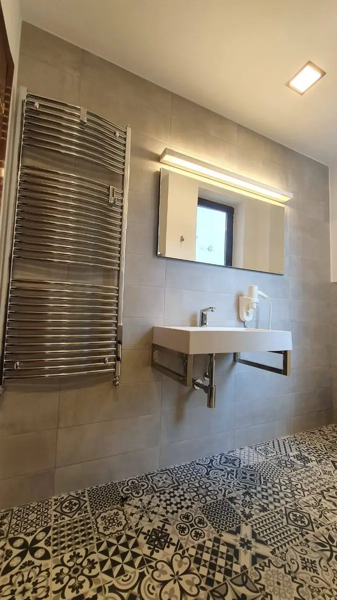 Băi & Bucătării - lucrare Construcții Utile, București & Ilfov